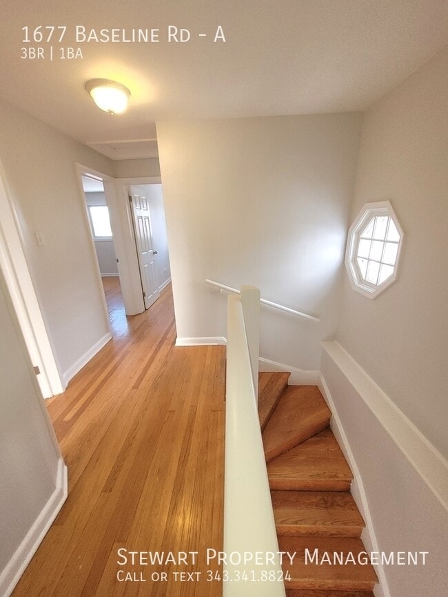 Photo - 1677 Baseline Rd Unité A