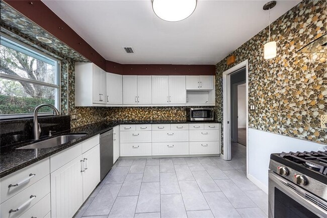 Photo - 1421 NW 30th St