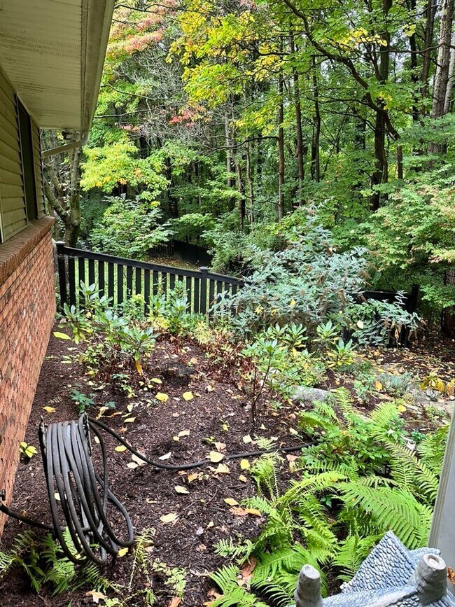 Photo - Dream Home in Highland, Michigan: Your Private Oasis on 5 Wooded Acres