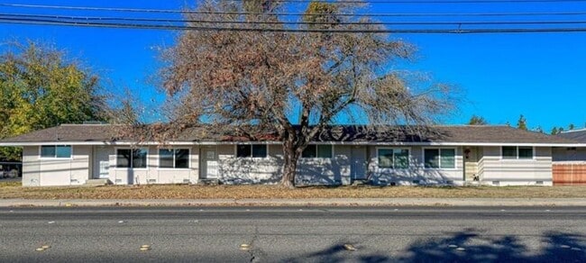 Photo - 809 E Bellevue Rd Unidad na