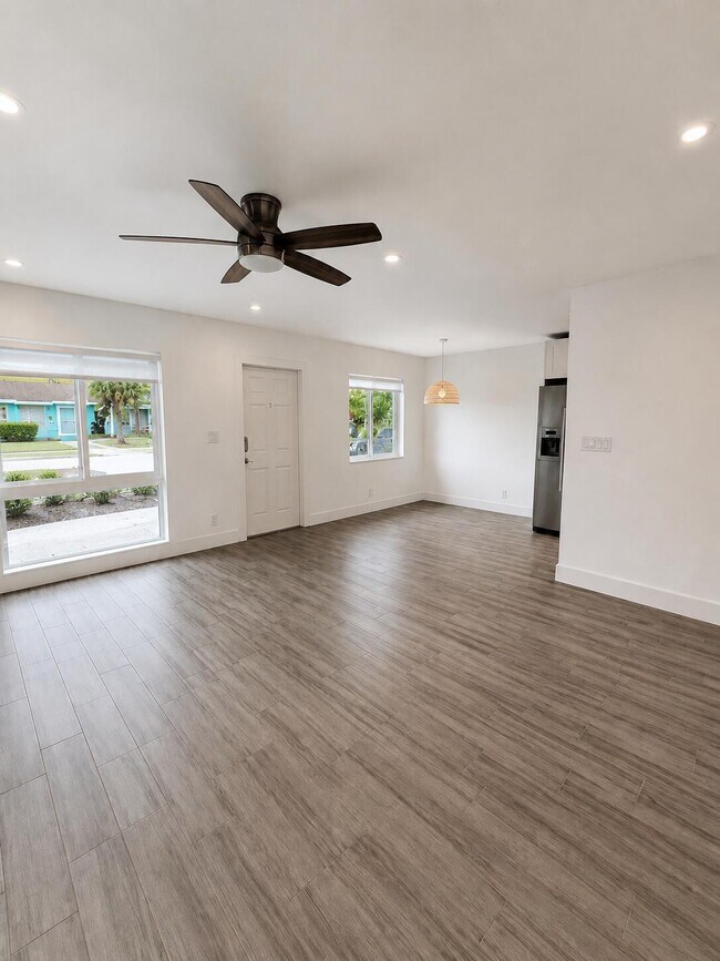 Photo - 134 NW 57th St