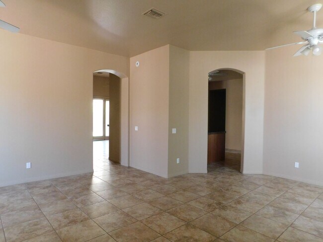 Photo - BIG, BEAUTIFUL 3  BED+LARGE BONUS ROOM  2.5 BATH HIGH UP IN DHS