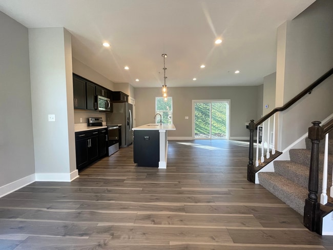 Photo - New Construction - 3 Bedroom Townhomes - F...