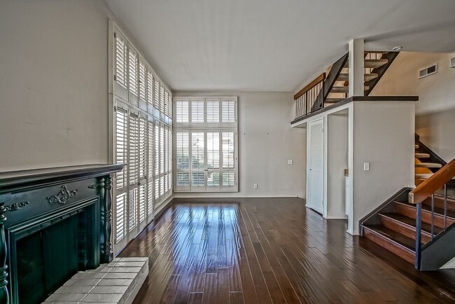 Photo - REMODELED, SPACIOUS & BRIGHT OCEAN-FACING CONDO IN BEAUTIFUL COMPLEX PERCHED ABOVE HOLLYWOOD RIVI...