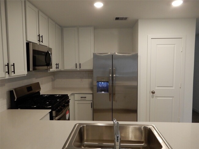 Photo - 21369 Carosella Dr