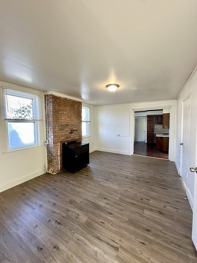 Photo - 1038 6th Ave Unit #2