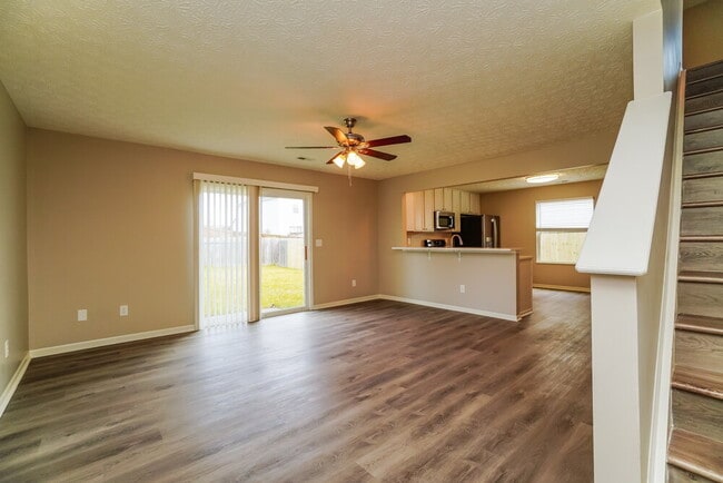 Photo - 3158 Kings Realm Ave