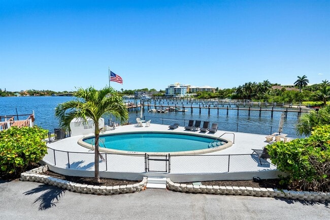 Photo - 231 E Lantana Condo Unit 203