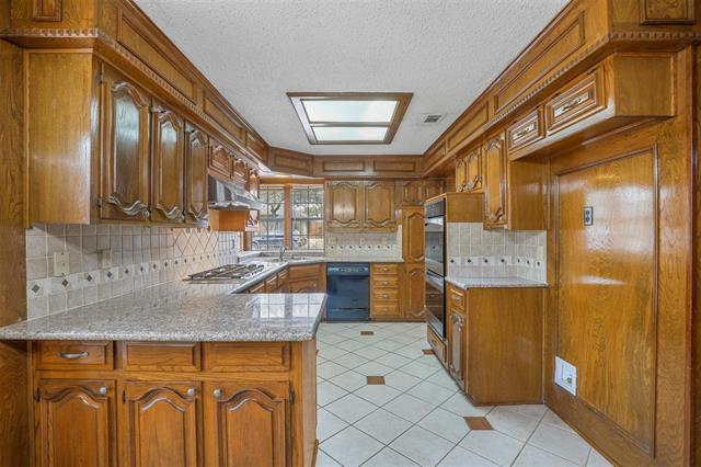 Photo - 9738 Windham Dr