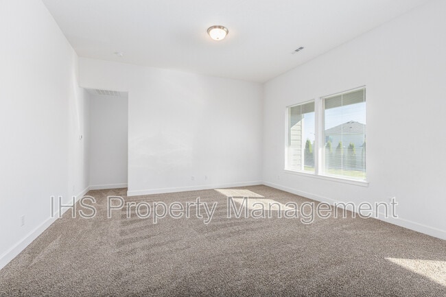 Photo - 1127 S Blueberry Pl
