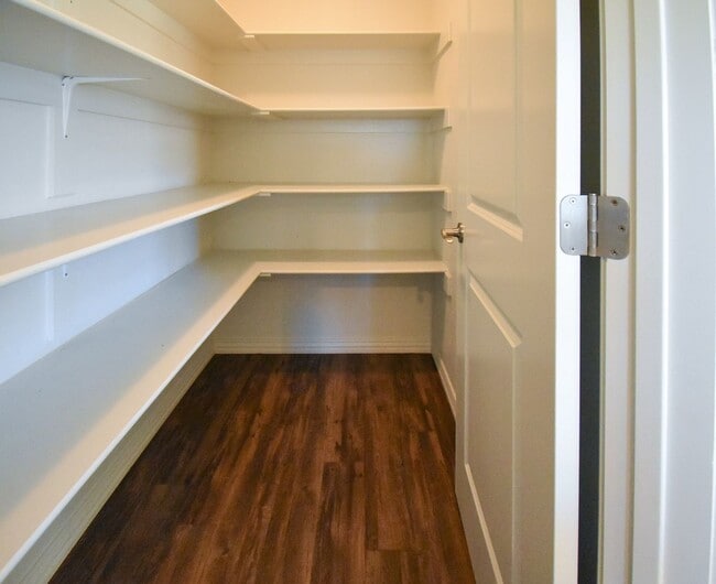 Photo - Stunning 3 bedroom, 2 bathroom Home availa...