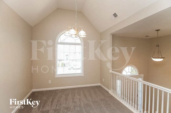 Photo - 136 Four Oaks Dr