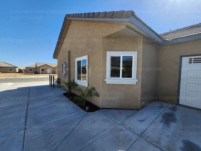 Photo - 8521 Grandy St Unidad A