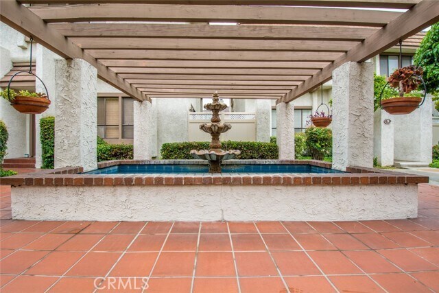 Photo - 848 Huntington Dr Unit 28