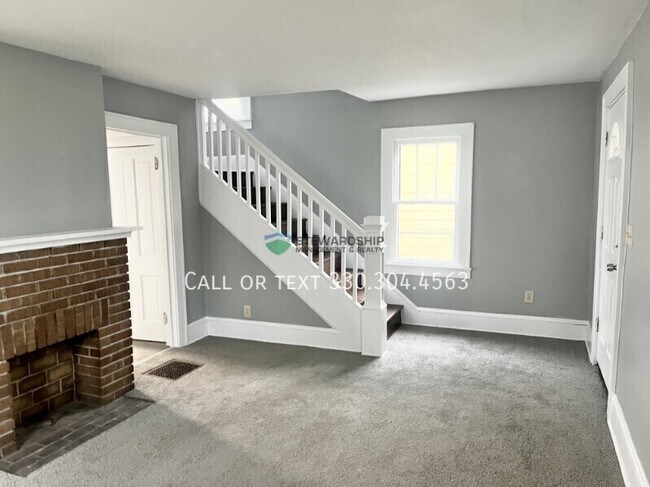 Photo - 1012 Brown St