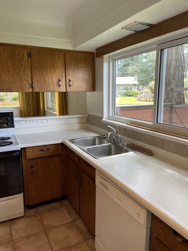 Photo - 410 Terrahue Rd