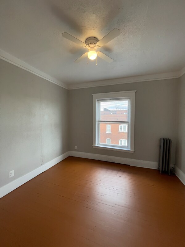 Photo - 287 E Edsel Ford Fwy Unit 3 bedroom