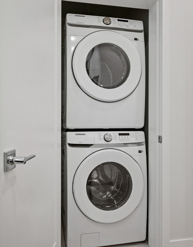 Photo - 34395 Gladys Ave