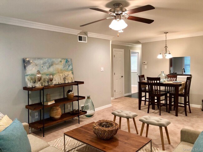 Photo - 17 Country Club Dr Unit 17L