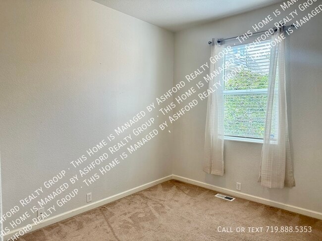 Photo - 11831 Asplund Grove