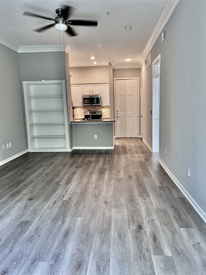 Photo - 5353 Memorial Dr Unidad 2073