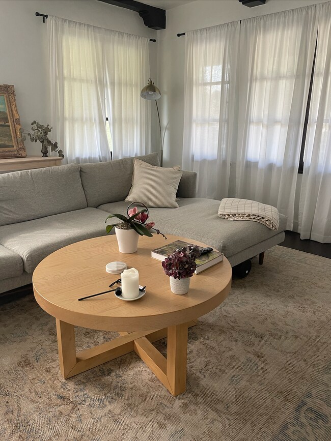 Photo - 1326 S Stanley Ave