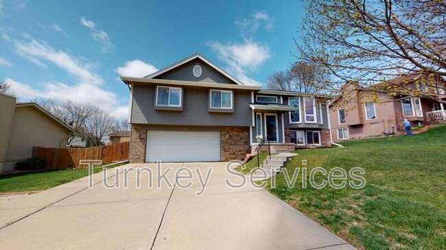 Photo - 204 Summerset Dr House