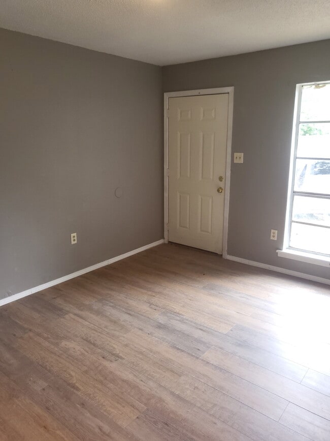 Photo - 186 Houston Rd