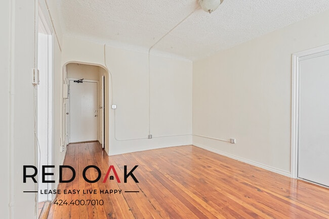 Photo - 832 S Oxford Ave Unit 206