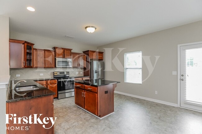 Photo - 812 Southridge Dr