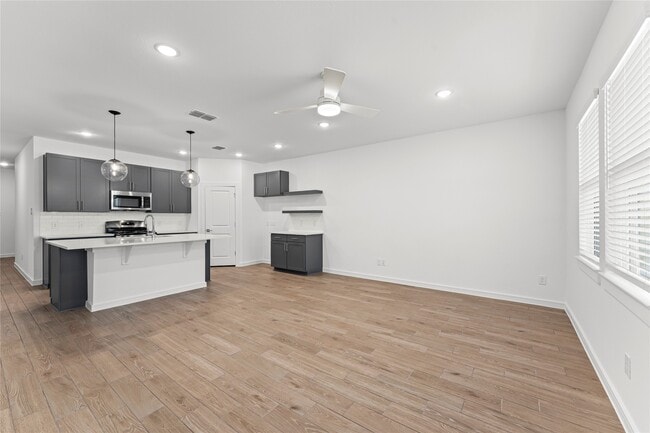 Photo - 4719 Bay Vista Dr