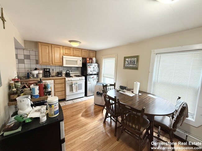 Photo - 65 Preble St Apartments Unit 2