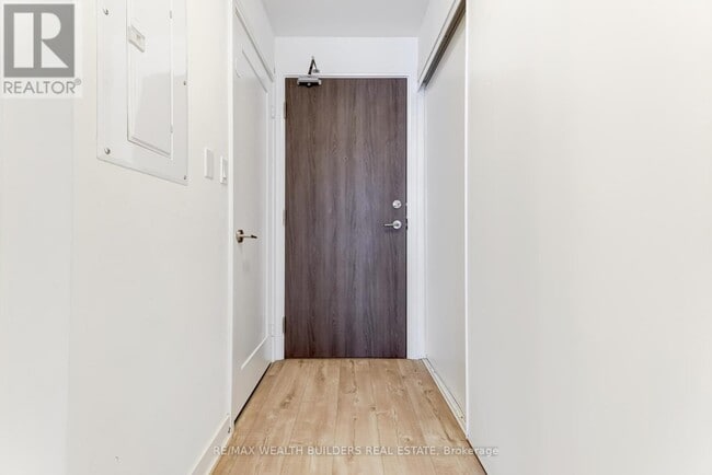 Photo - 576 Front St W Unit 1211E