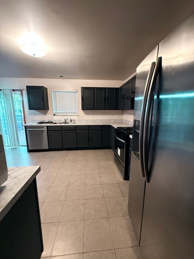 Photo - 412 Clifton Ln