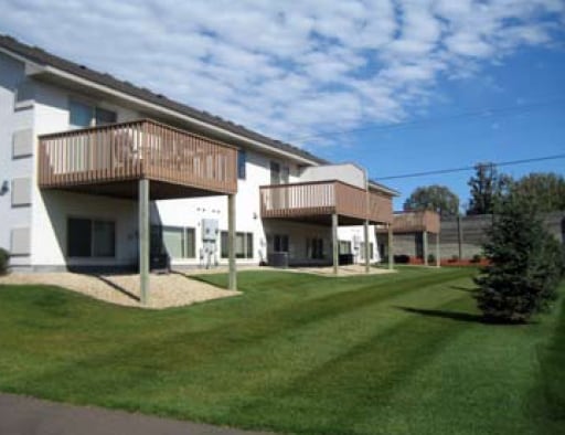 Evergreen Point Townhomes - Evergreen Point Townhomes