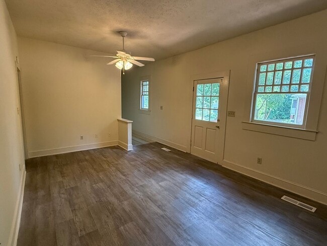 Photo - Bloomfield Unit #3