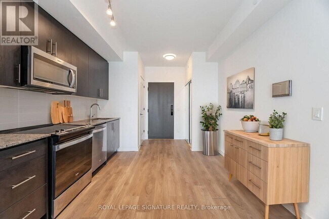 Photo - 345 Wheat Boom Dr. Unité 801