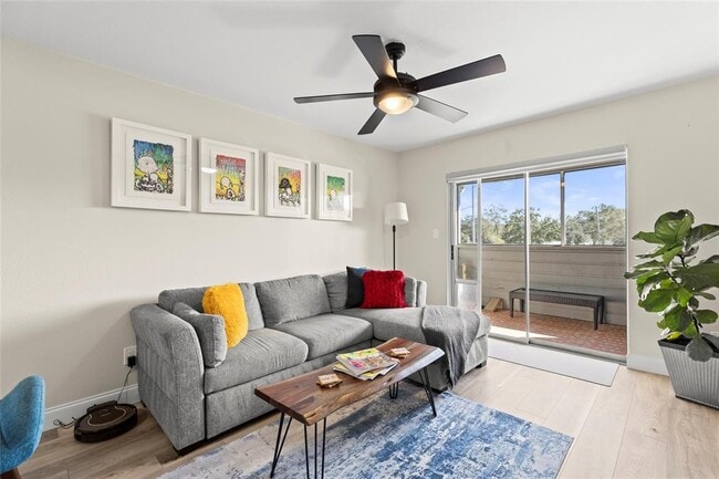 Building Photo - 1400 Gandy Blvd N Unit 314 Rental