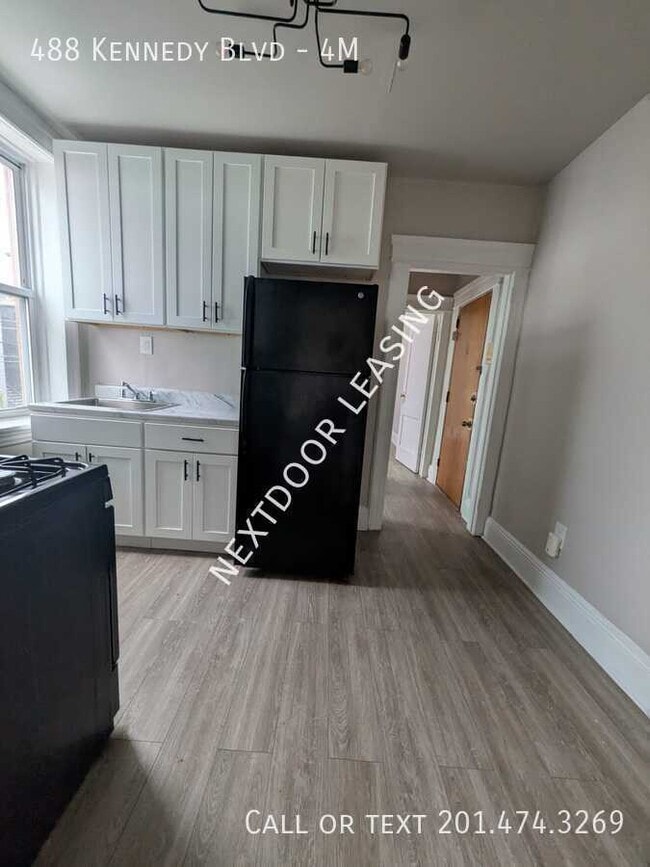 Building Photo - 488 John F. Kennedy Blvd Unit 4M