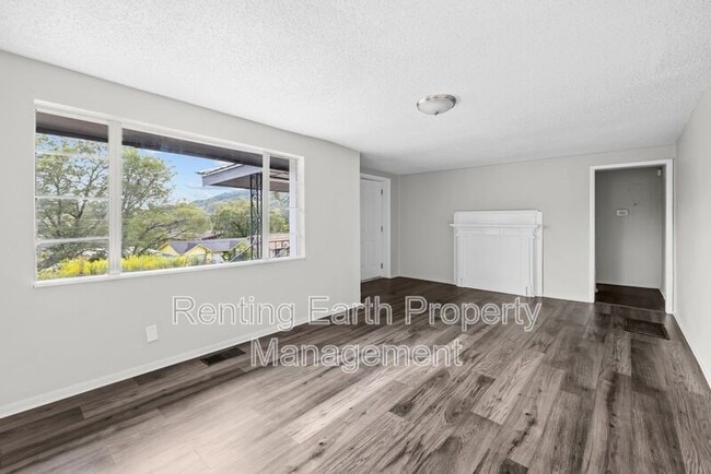 Photo - 1908 14th Pl SW