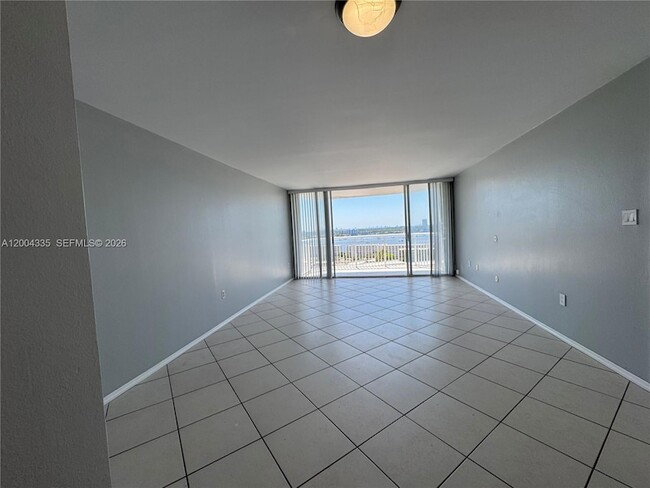 Photo - 18041 Biscayne Blvd Unit 1603