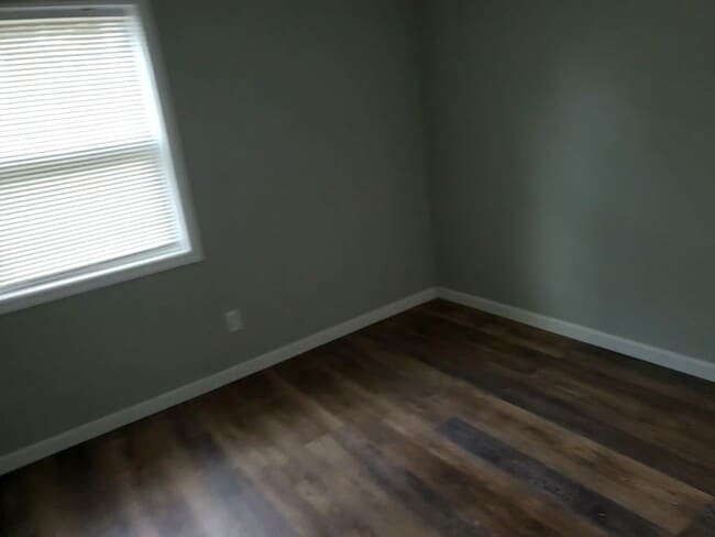 Photo - 180 Sams Point Rd House