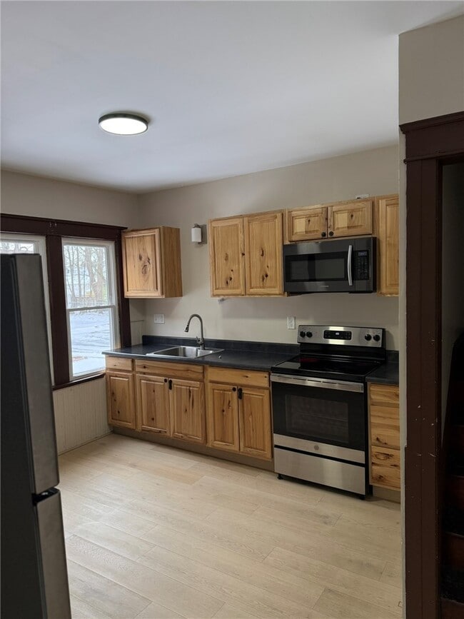 Photo - 414 Walnut St