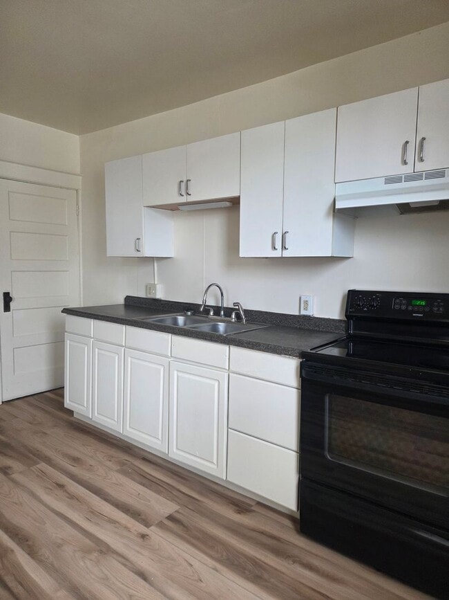 Photo - 320 Atlantic Ave