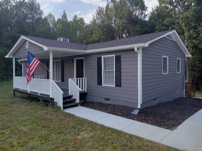 Photo - 858 Mann Rd House
