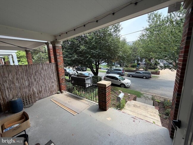 Photo - 2410 39th St NW