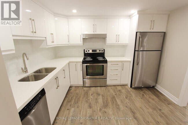 Photo - 100 Bonham Blvd