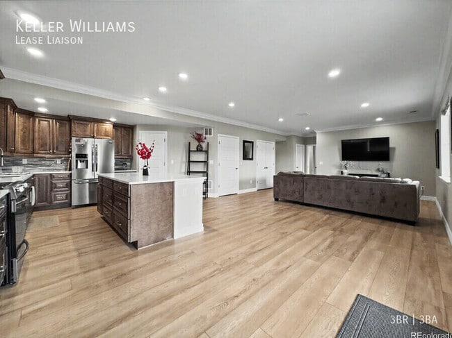 Photo - 939 Melting Snow Way