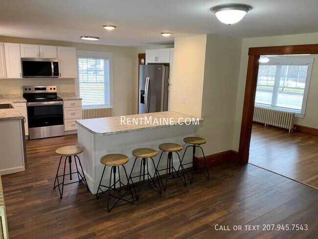 Photo - 54 Western Ave