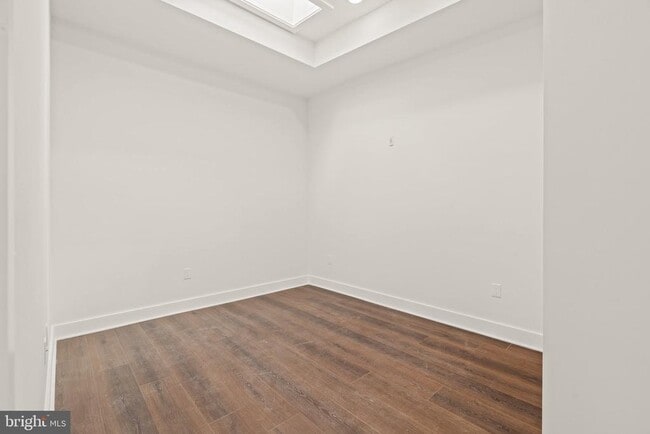 Photo - 253 N 3rd St